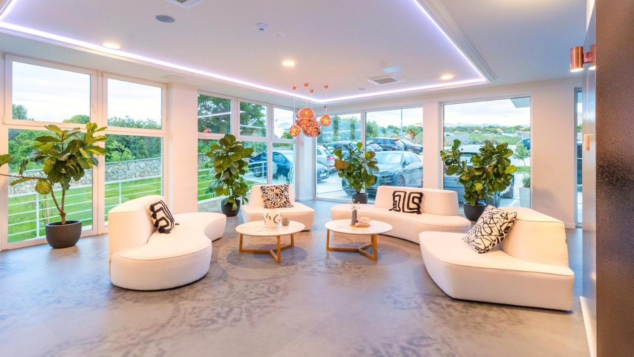 Hotel In Excelsis Novalja Luaran gambar